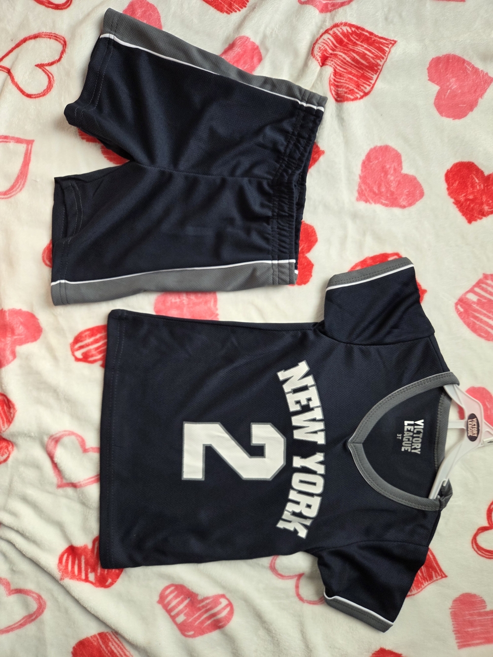 Victory League Kids' New York #2 Navy Jersey Set